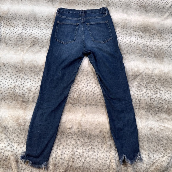 Good American Good Waist Crop Women's Jeans - Size 6 / 28 - Picture 2 of 15